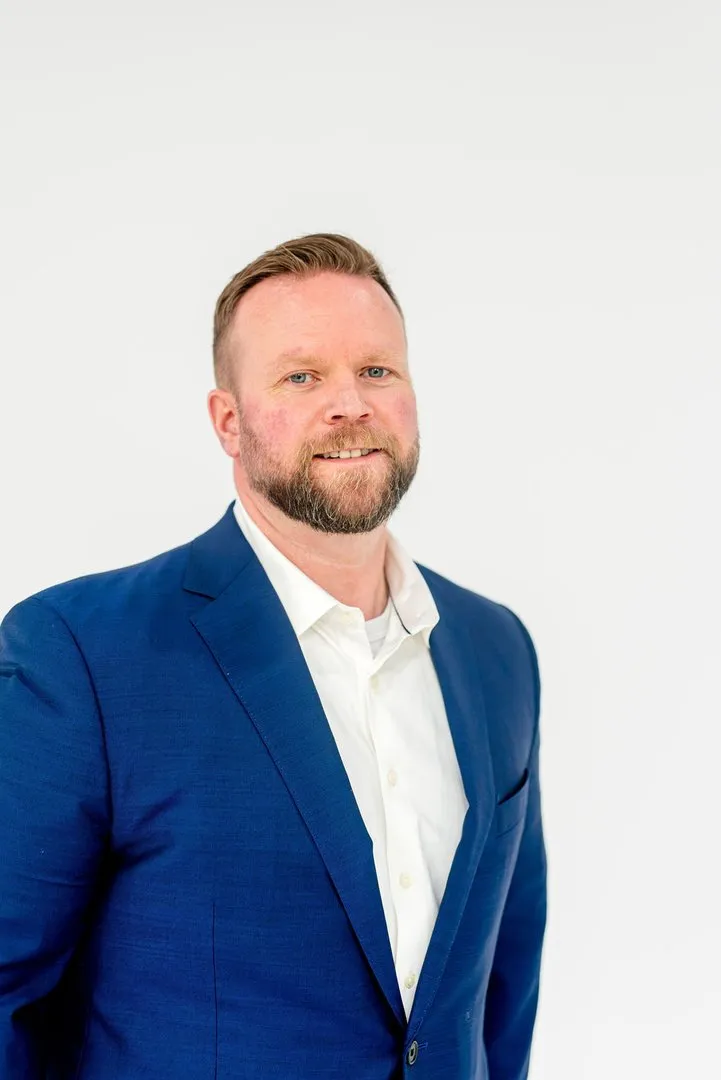 Duncan McNabb, CPA, CA