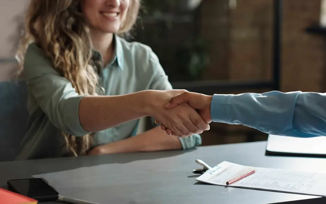 Should I Hire An Employee or Contractor?